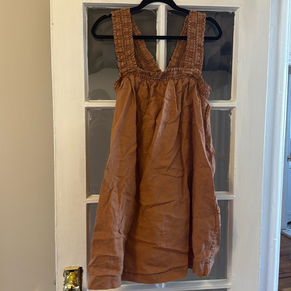 Everlane popover dress
